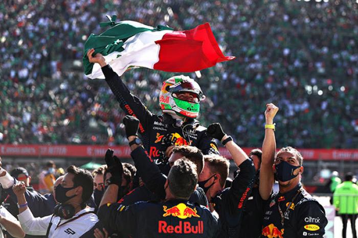 ¡CHECO HACE HISTORIA!