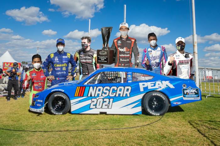 PILOTOS DE NASCAR ANTE GRAN DESAFIO