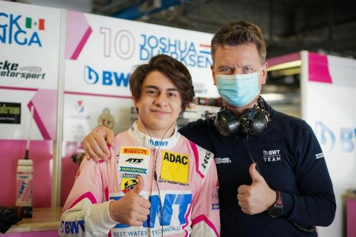 ZUÃ‘IGA SORPRENDE EN F4 ITALIANA