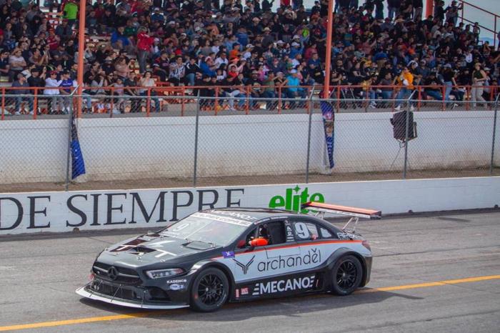 JOURDAIN Y ZANELLA  EN LA CIMA DEL PODIO 