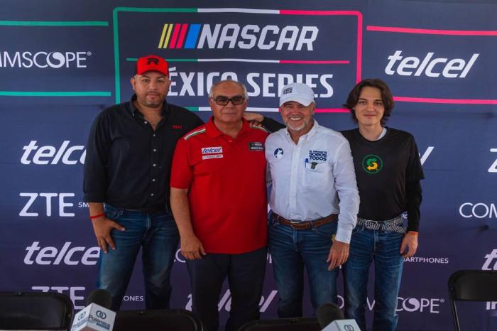 SE PRESENTÓ LA  “QUERÉTARO 200” 