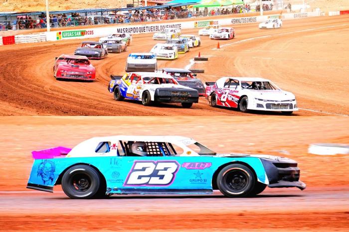 ENCIENDE SUS LUCES EL AQUILES SPEEDWAY