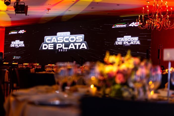 FEMADAC ENTREGA CASCOS DE PLATA 2025