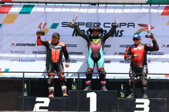 MEXBIKE CON PILOTOS DE GRAN NIVEL EN LEÓN